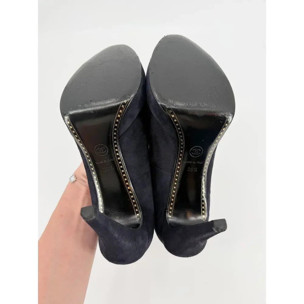 Chanel Black Suede Patent Cap Toe Platform Pumps CC Logo Heel Shoes 39.5 US 9